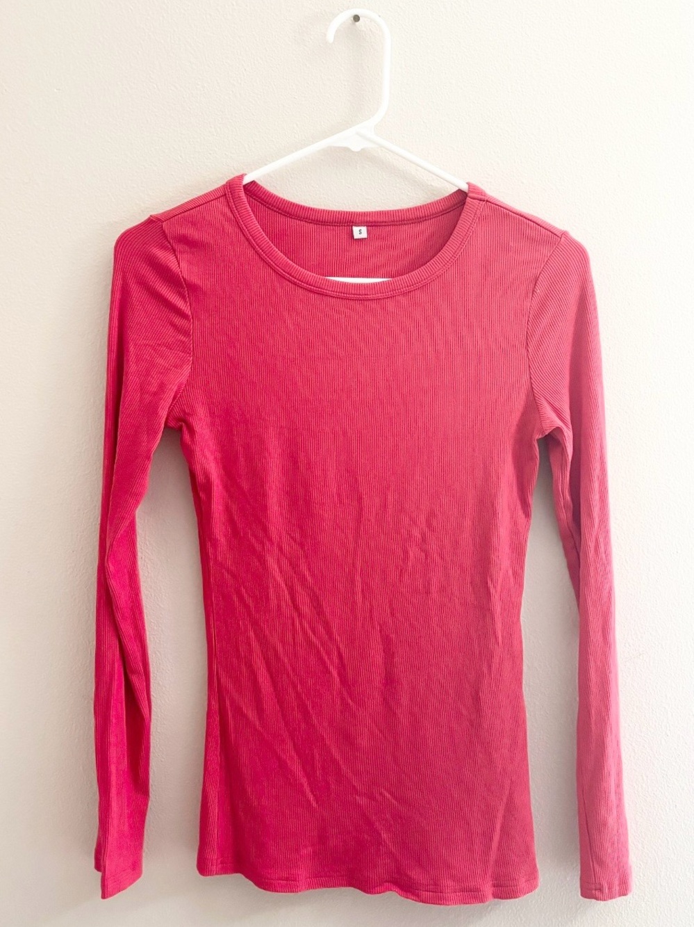 5/$15 🩷 Classic Ribbed Long-Sleeve Crewneck Top - Red